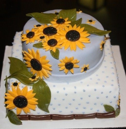 Sunflower Cake Decoration