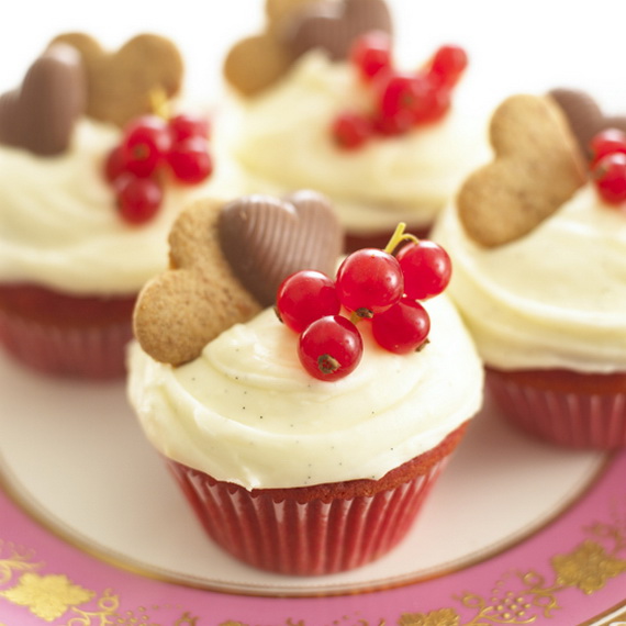 Valentine's Day Red Velvet Cupcakes