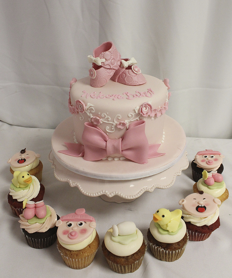 Baby Shower Cupcake Cake