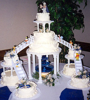 Country Wedding Cakes with Fountains