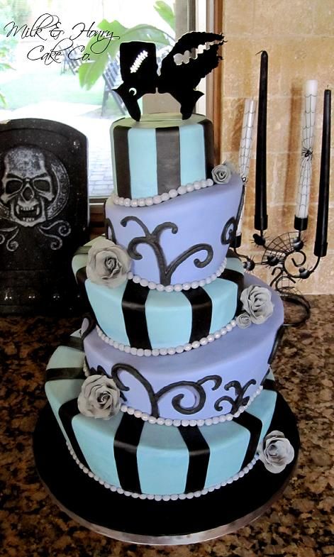 Halloween Black and Purple Wedding Cakes