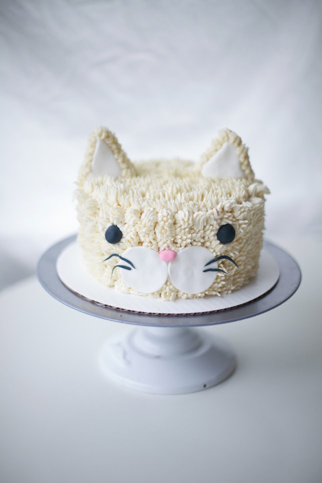 Kitty Cat Cake