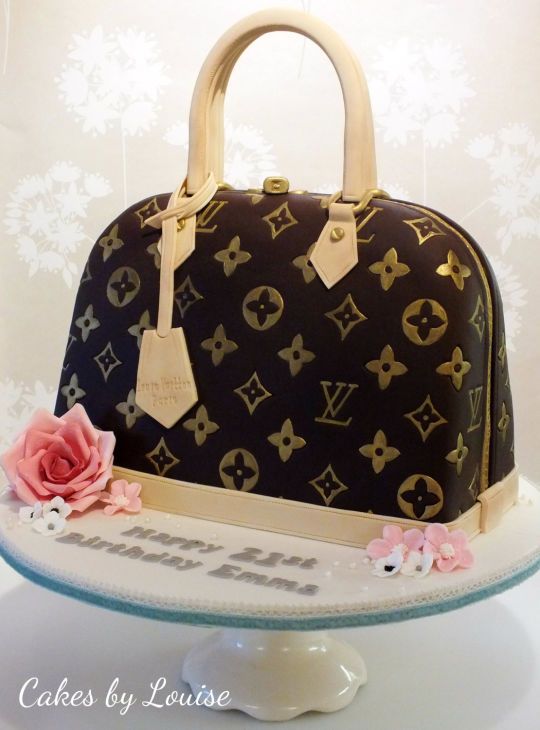 Louis Vuitton Handbag Cake