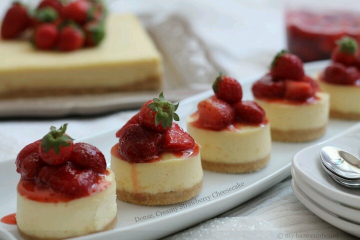 Mini Strawberry Cheesecakes