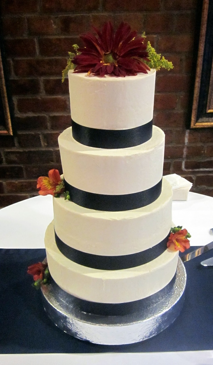 Navy and White Buttercream Wedding Cake