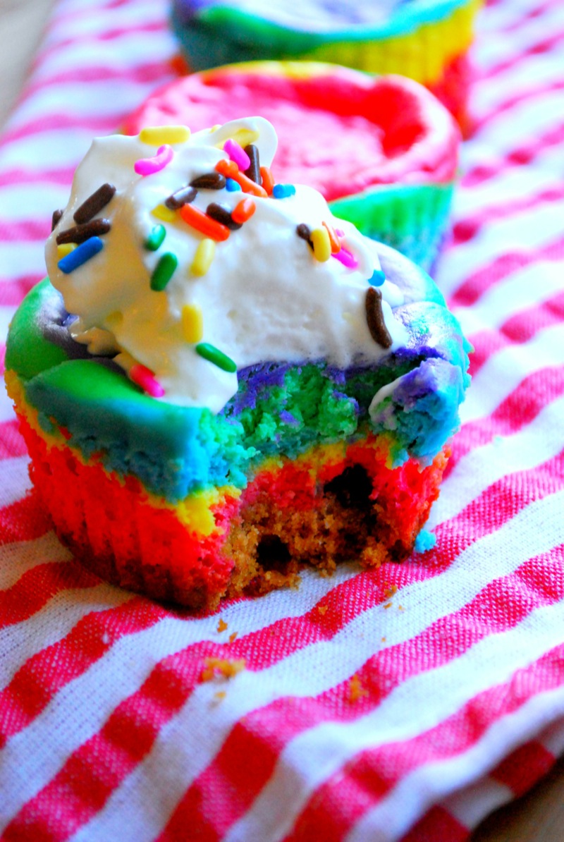 8 Photos of Rainbow Cheesecake Cupcakes