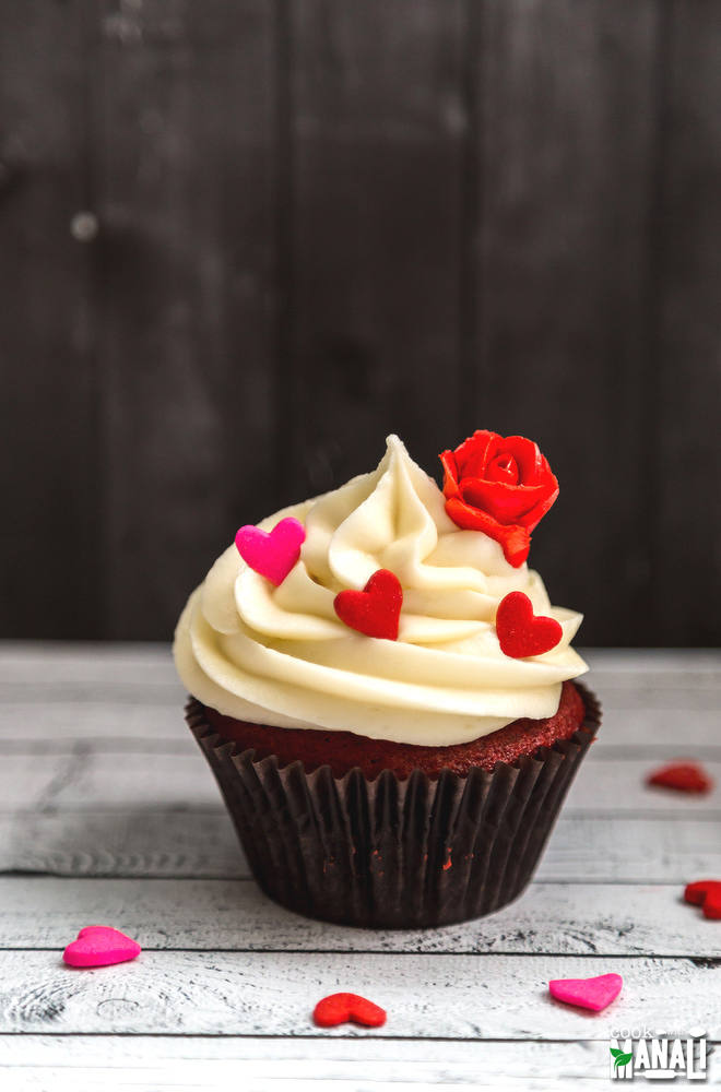 Red Velvet Cupcakes with Cream Cheese