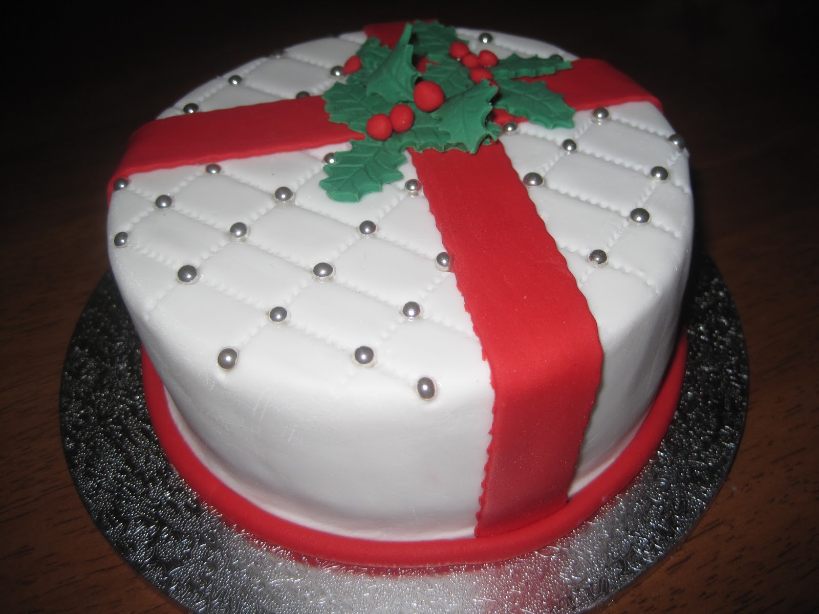 Santa Claus Cake