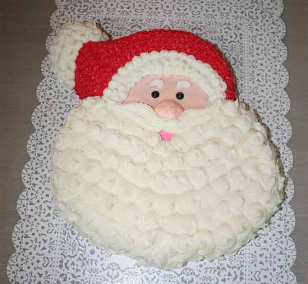 Santa Claus Christmas Cake