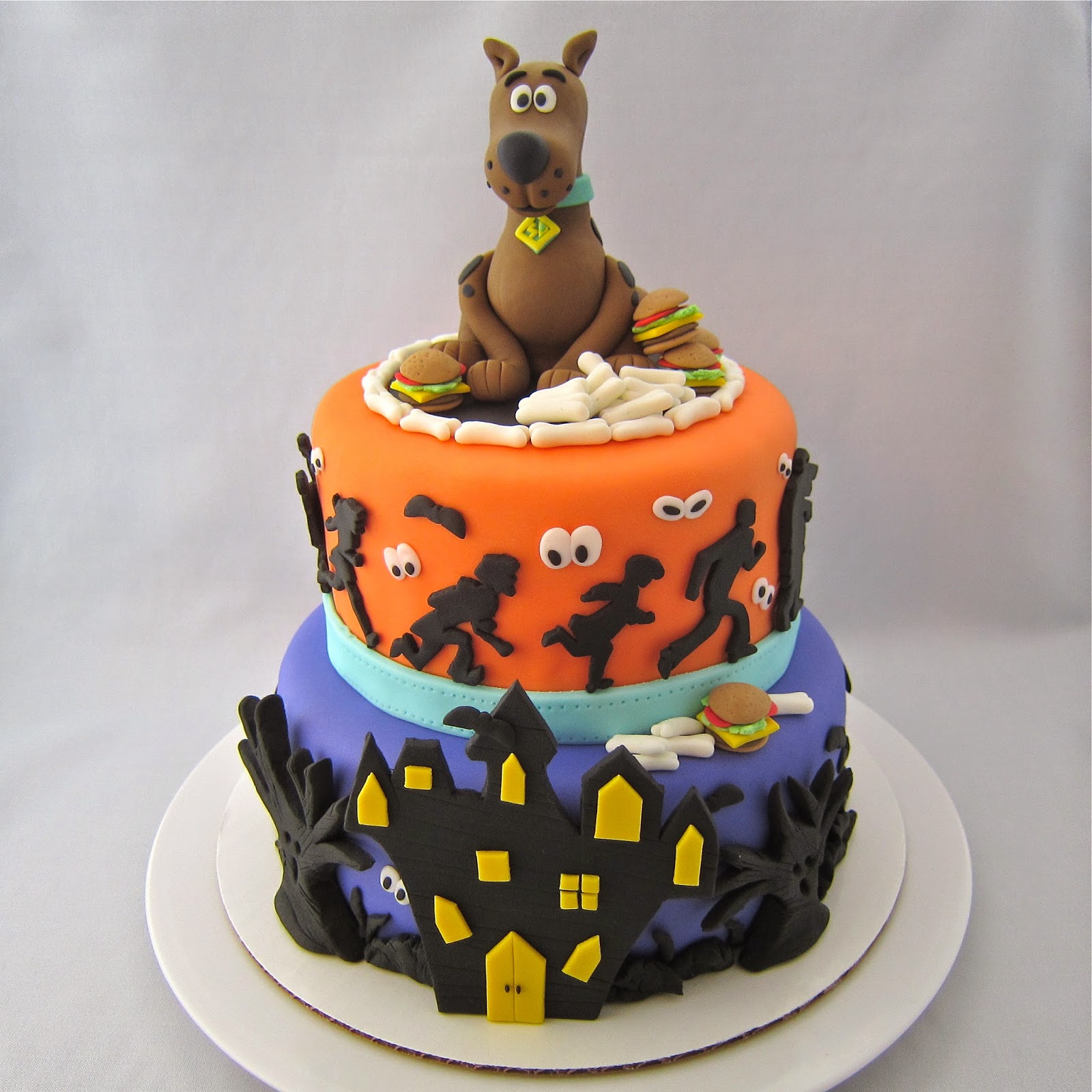 Scooby Doo Cake