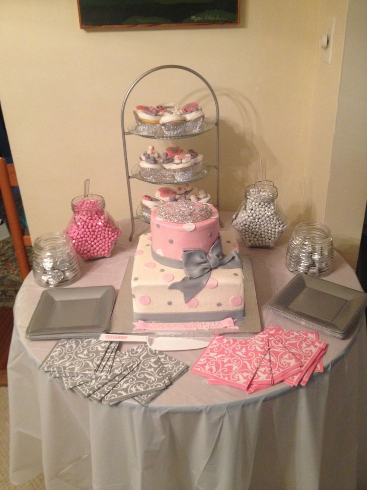 Tiara Baby Shower Cake