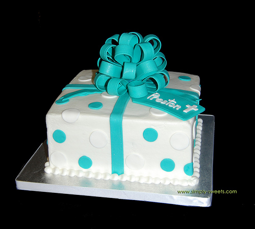 Turquoise and White Wedding Cake