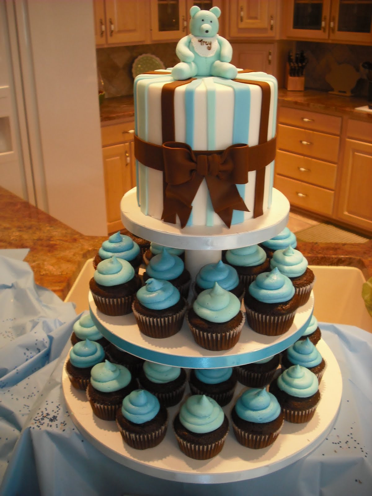 6 Photos of Baby Shower Cupcake Cakes For Boys