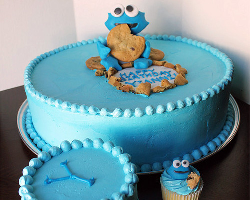 Baby Cookie Monster Cake