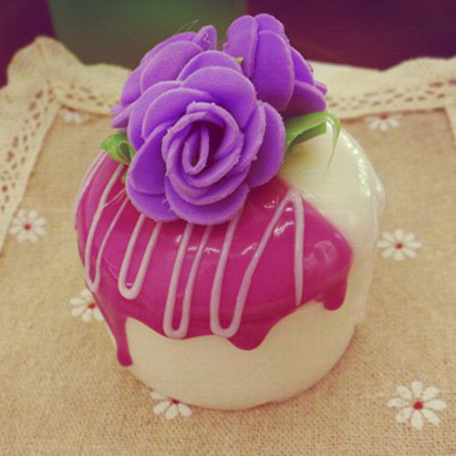 Ball-Shaped Mini Cakes