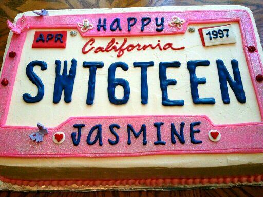 10 Photos of License Sweet 16 Birthday Cakes