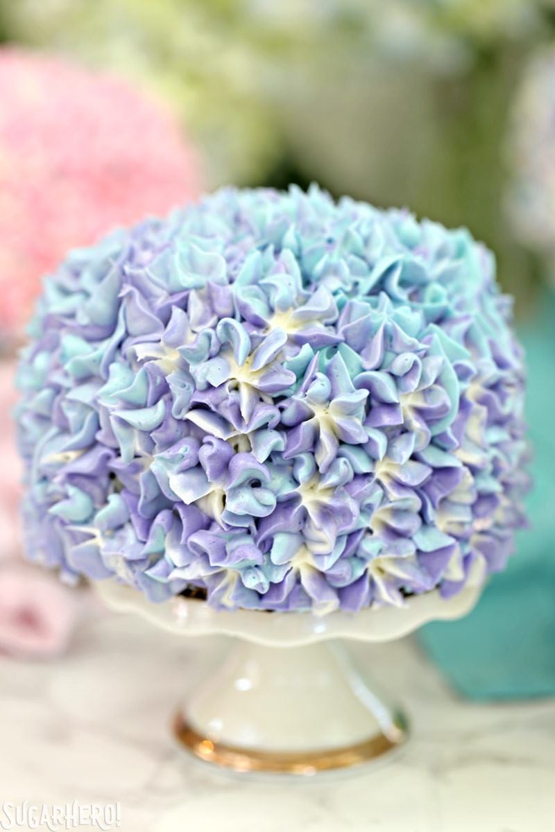 Cake That Looks Like Hydrangea