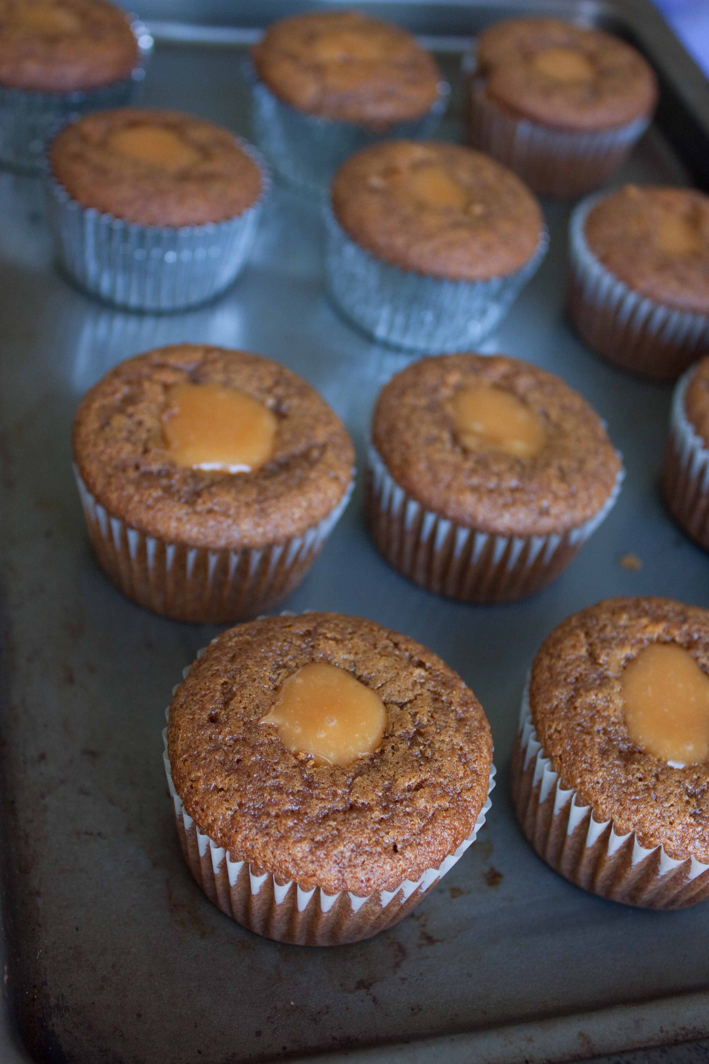 Caramel Pumpkin Cupcakes with Filling