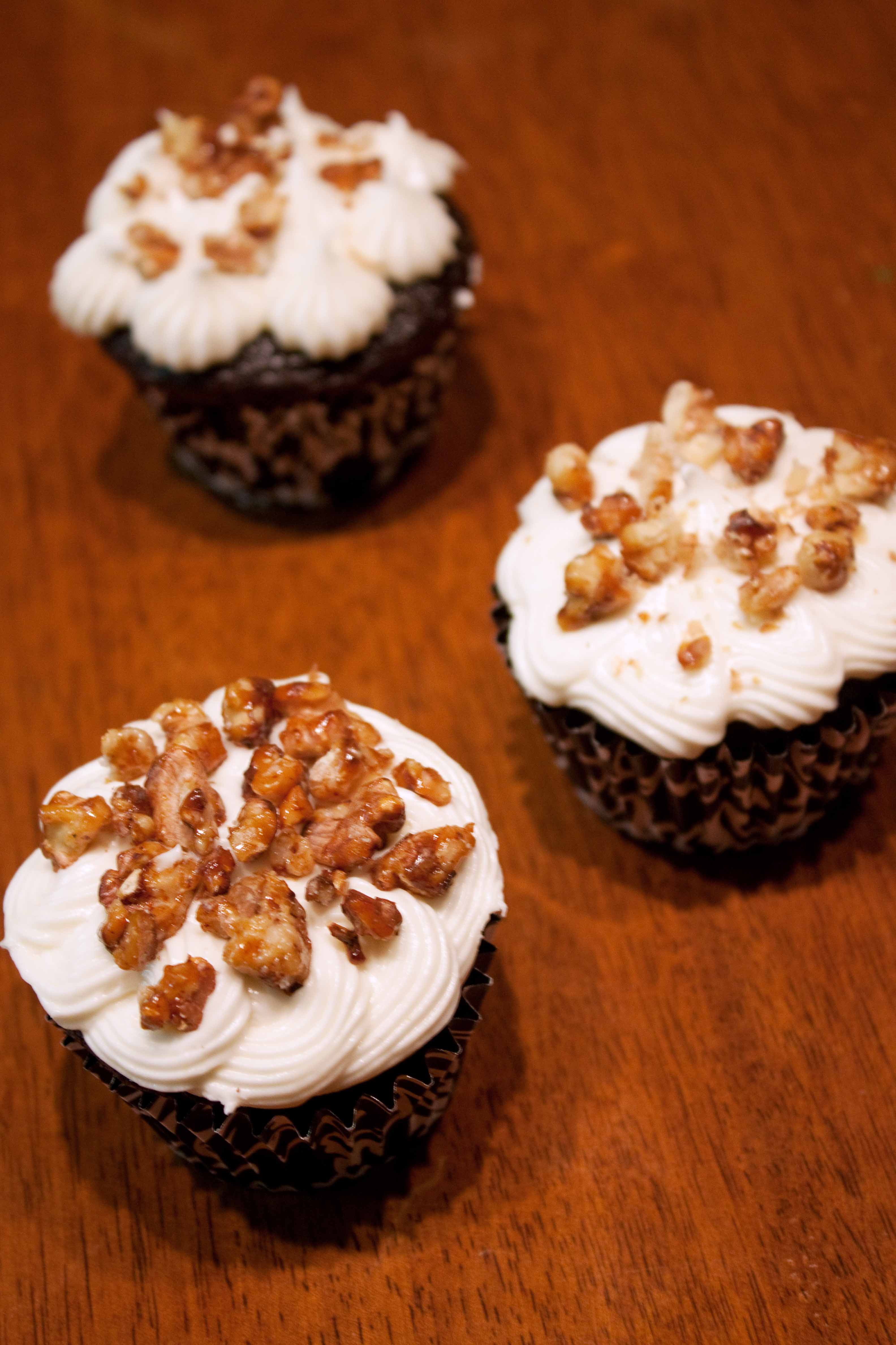 Chocolate Cupcakes with Cream Cheese Filling