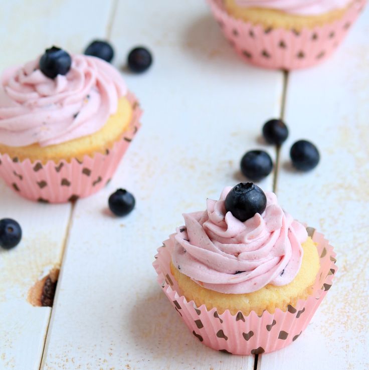 Lemon Blueberry Cupcakes with Buttercream