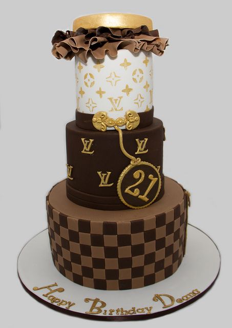 9 Photos of Purple Louis Vuitton Birthday Cakes