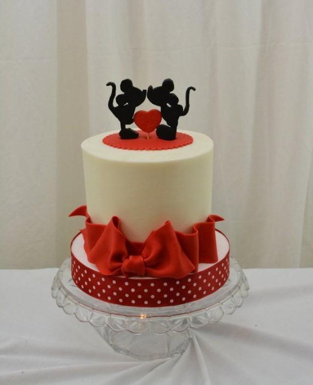 Mickey and Mini Wedding Cake