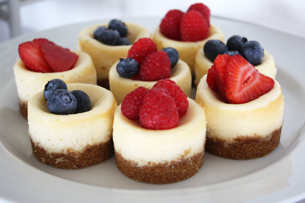 8 Photos of New York Style Mini Cheesecakes