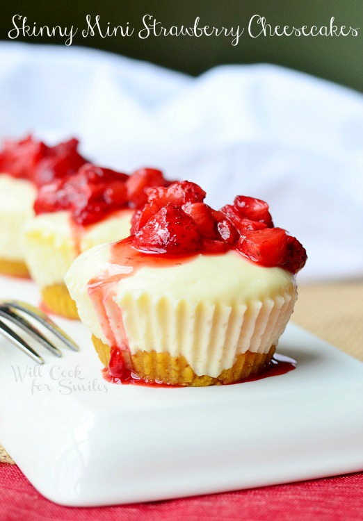 Mini Strawberry Cheesecakes