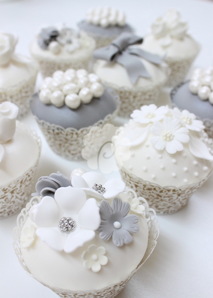 Pearl Cupcakes