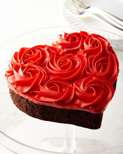 Pictures of Roses with Heart Shaped Cakes