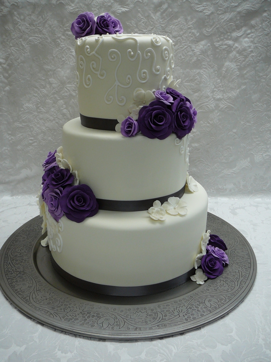 Purple and White Rose Wedding Cake