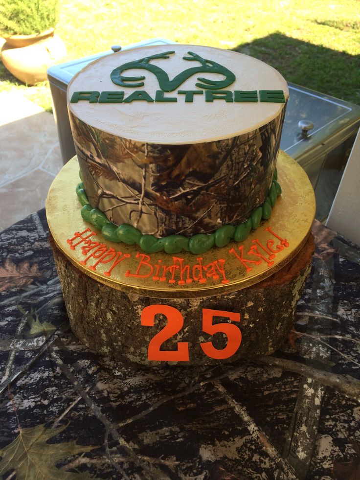 Realtree Camo Birthday Cakes