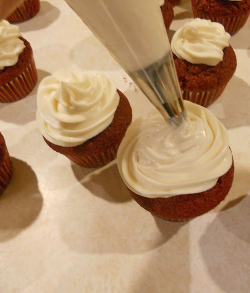 Red Velvet Cupcakes with Cream Cheese Frosting