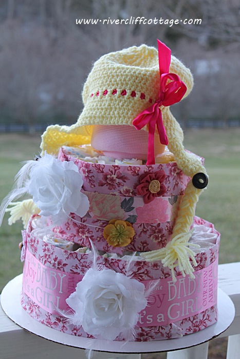 7 Photos of Chic Mama Diaper Cakes