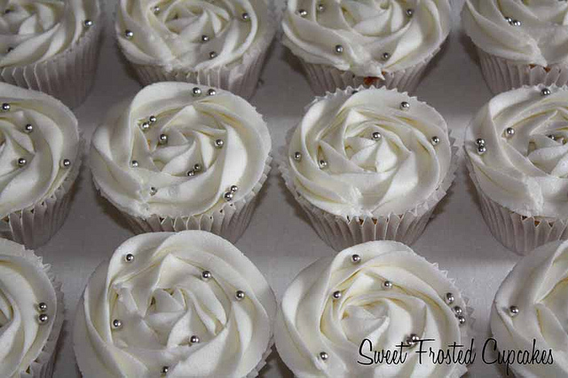 Silver Pearl Cupcakes