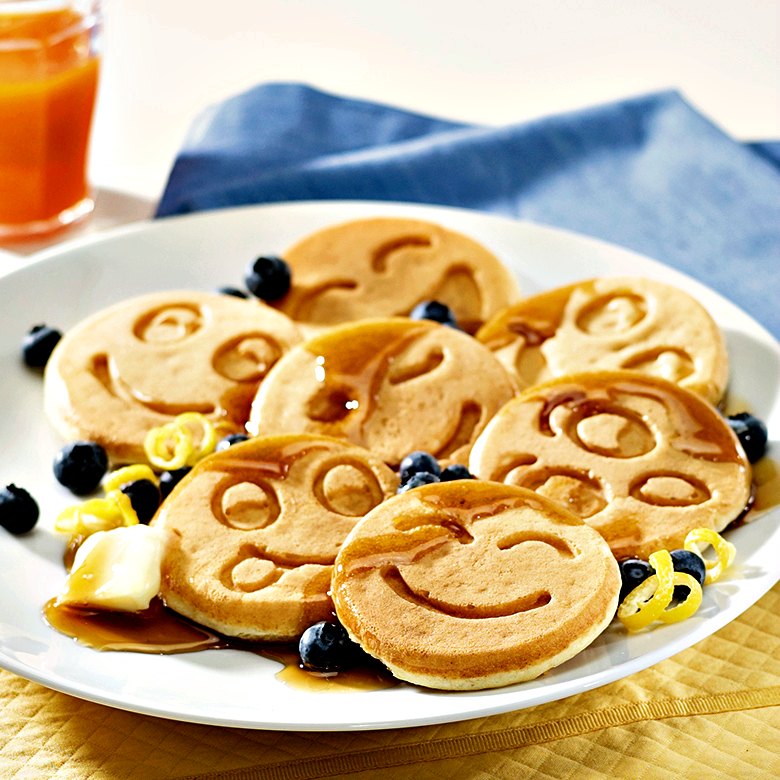 Smiley-Face Pancake Pan