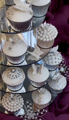 Wedding Cupcakes with Pearls