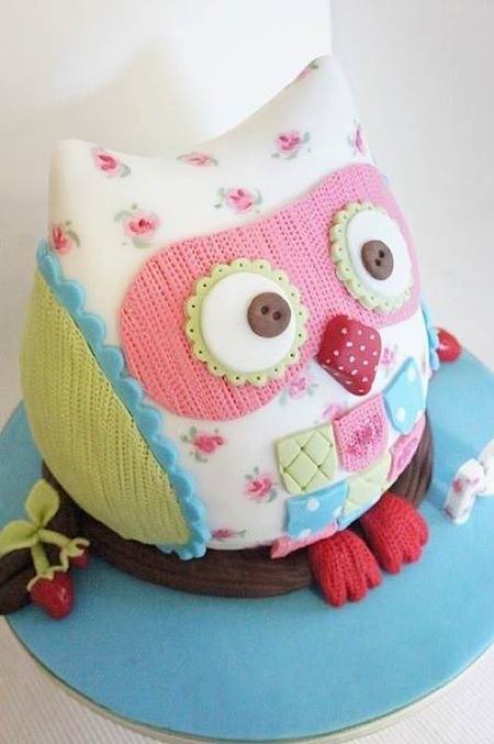 Adorable Owl Cake