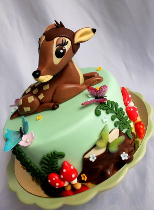 Bambi Cake