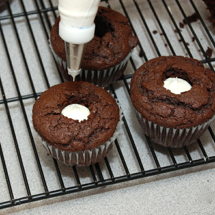 10 Photos of Marshmallow Cream Filling For Cupcakes