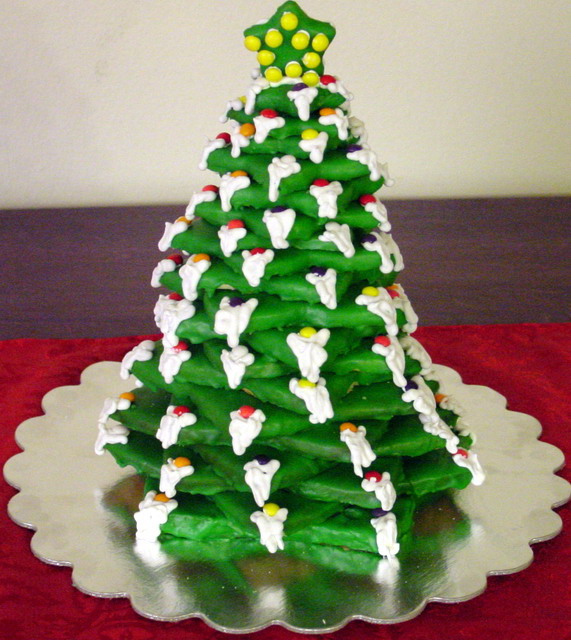 Christmas Tree Cake