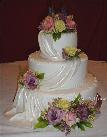 Fake Wedding Cakes Decorating