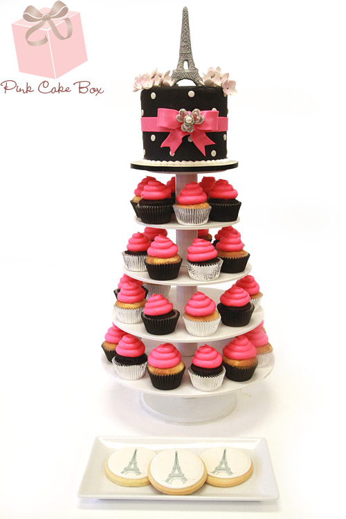 9 Photos of Paris Themed Birthday Cake Cupcakes