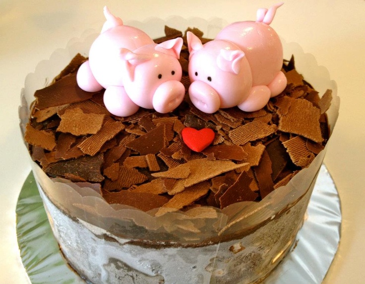 Pig Ice Cream Cake