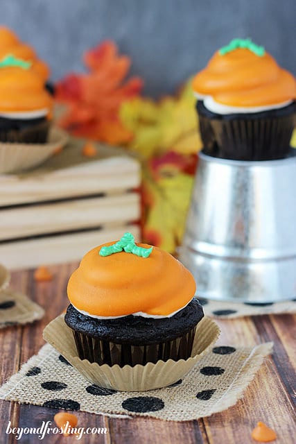 Pumpkin Spice Filled Cupcakes