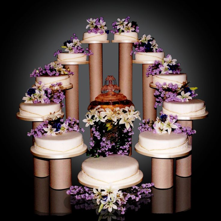 10 Photos of Valentine Tiered Wedding Cakes With Fountains