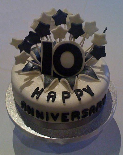 10 Year Anniversary Cake Ideas