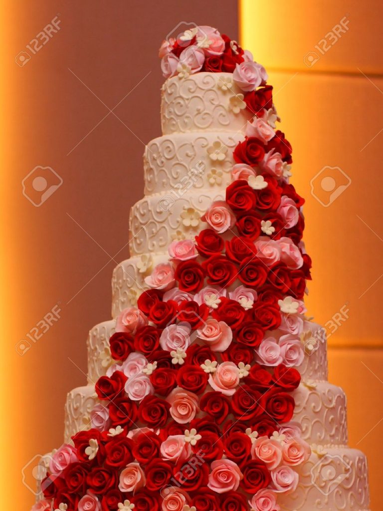 Big Beautiful Wedding Cakes