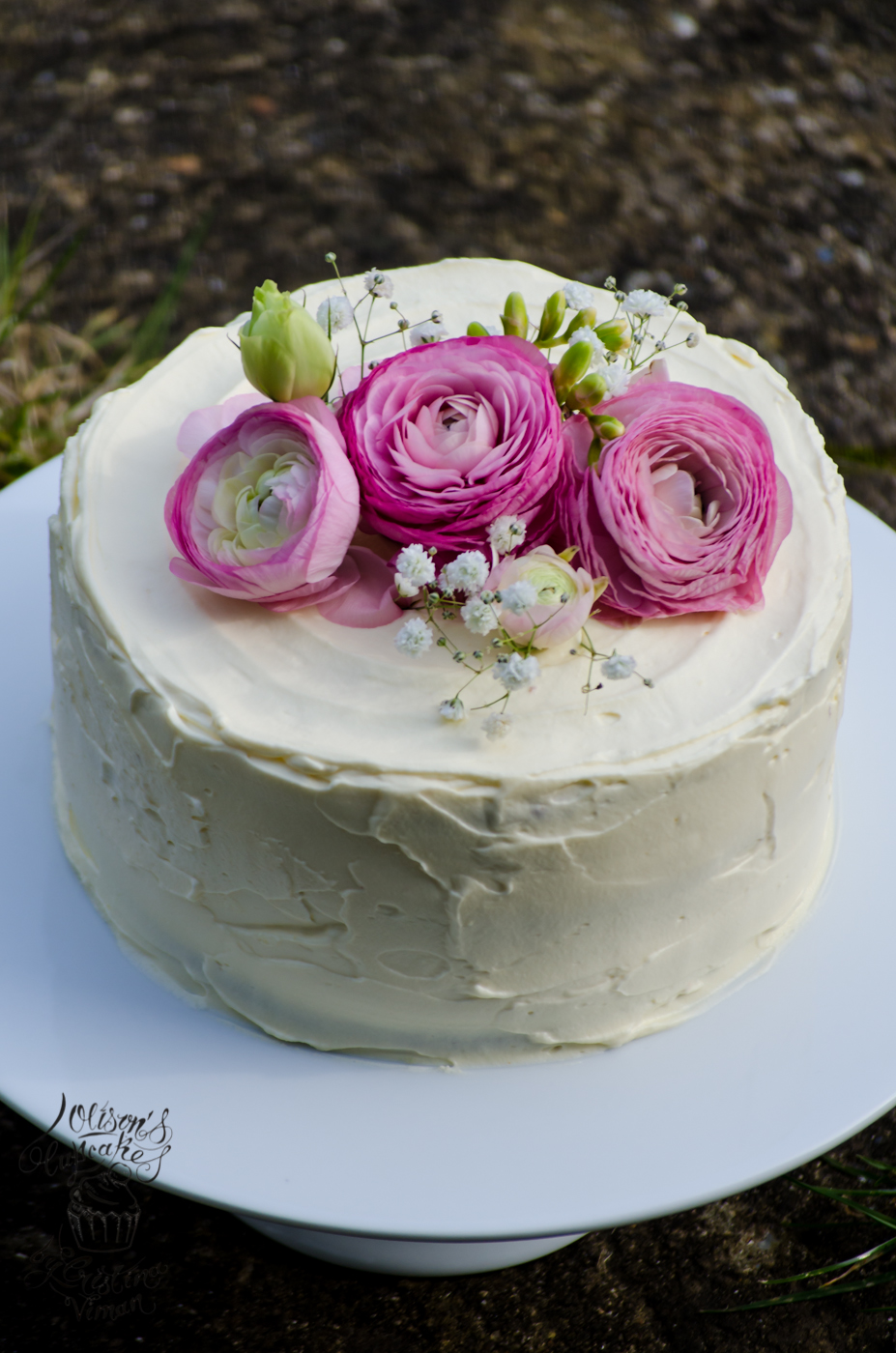 Birthday Cakes with Real Flowers