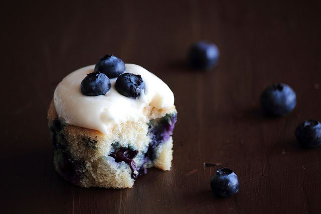 Blueberry Cream Cheese Cupcakes